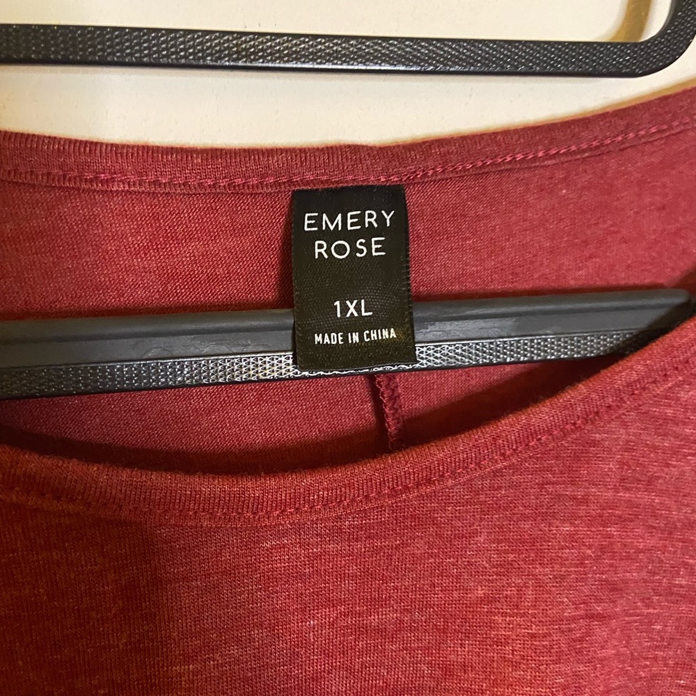 Emery rose top - Picture 5 of 5
